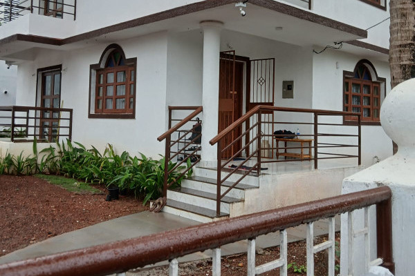 Furnished Top Floor of Villa on Rent at Assagao, Goa